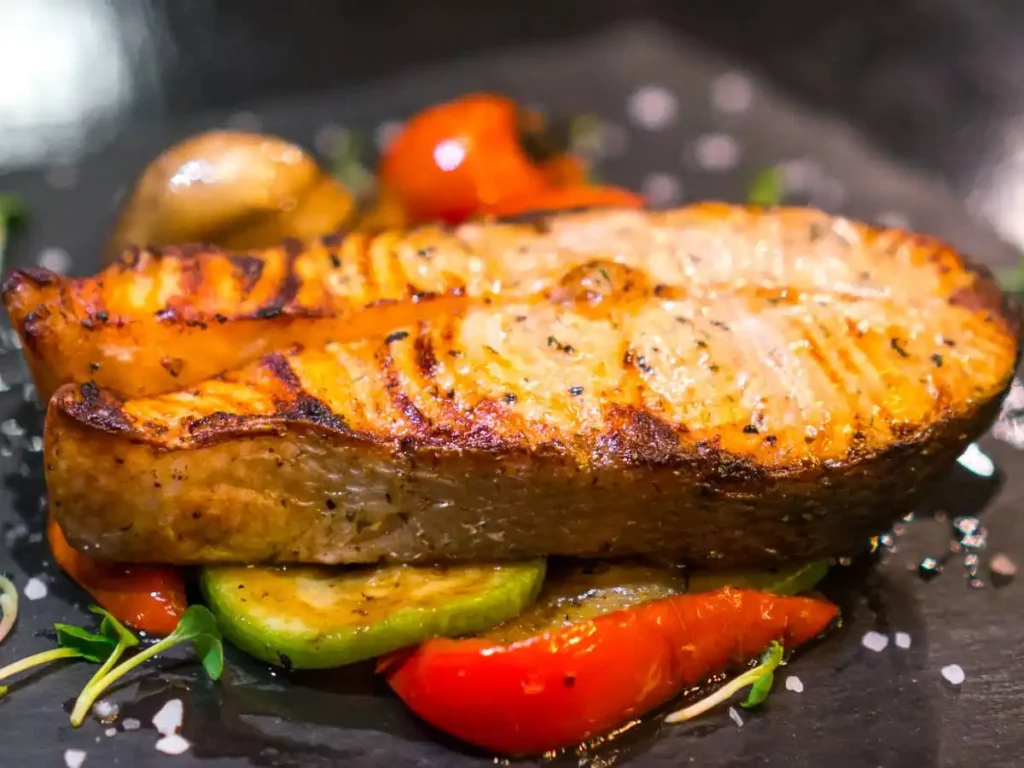 Is it better to bake salmon at 350 or 400