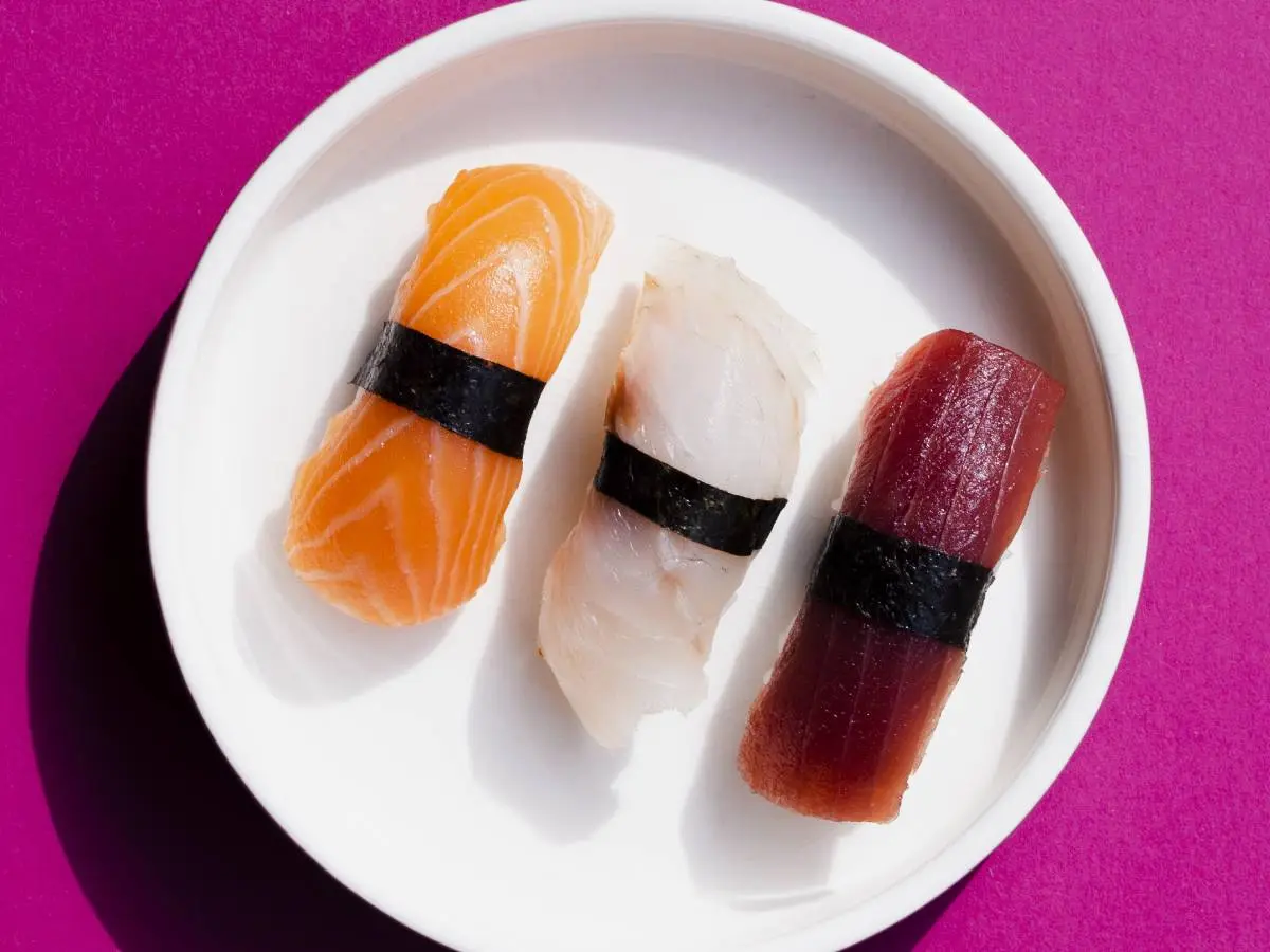 What are the three ingredients in sushi