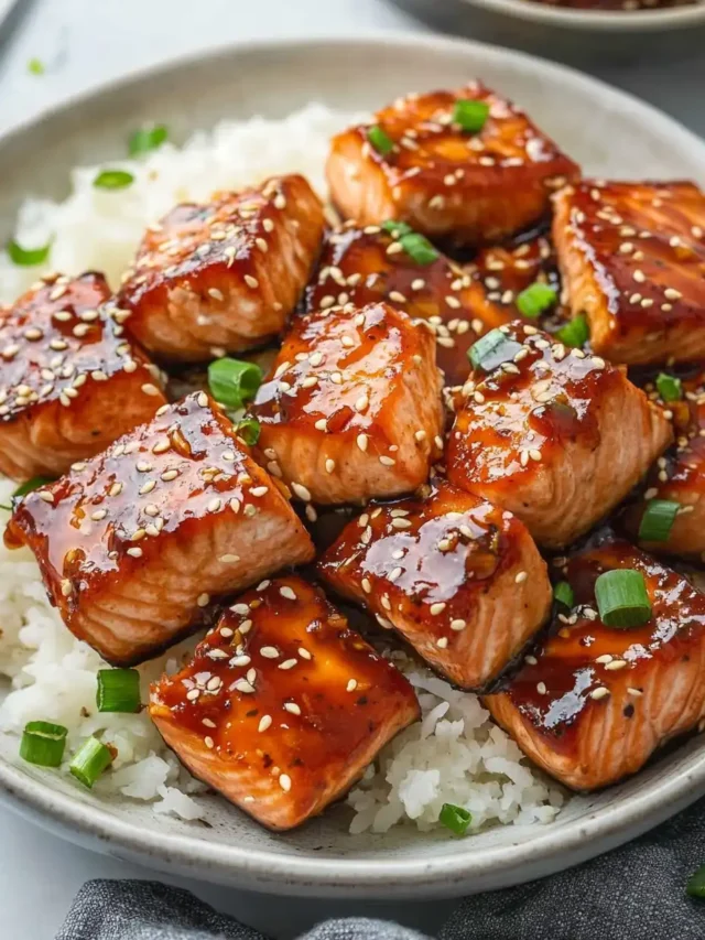 Honey Garlic Salmon Bites